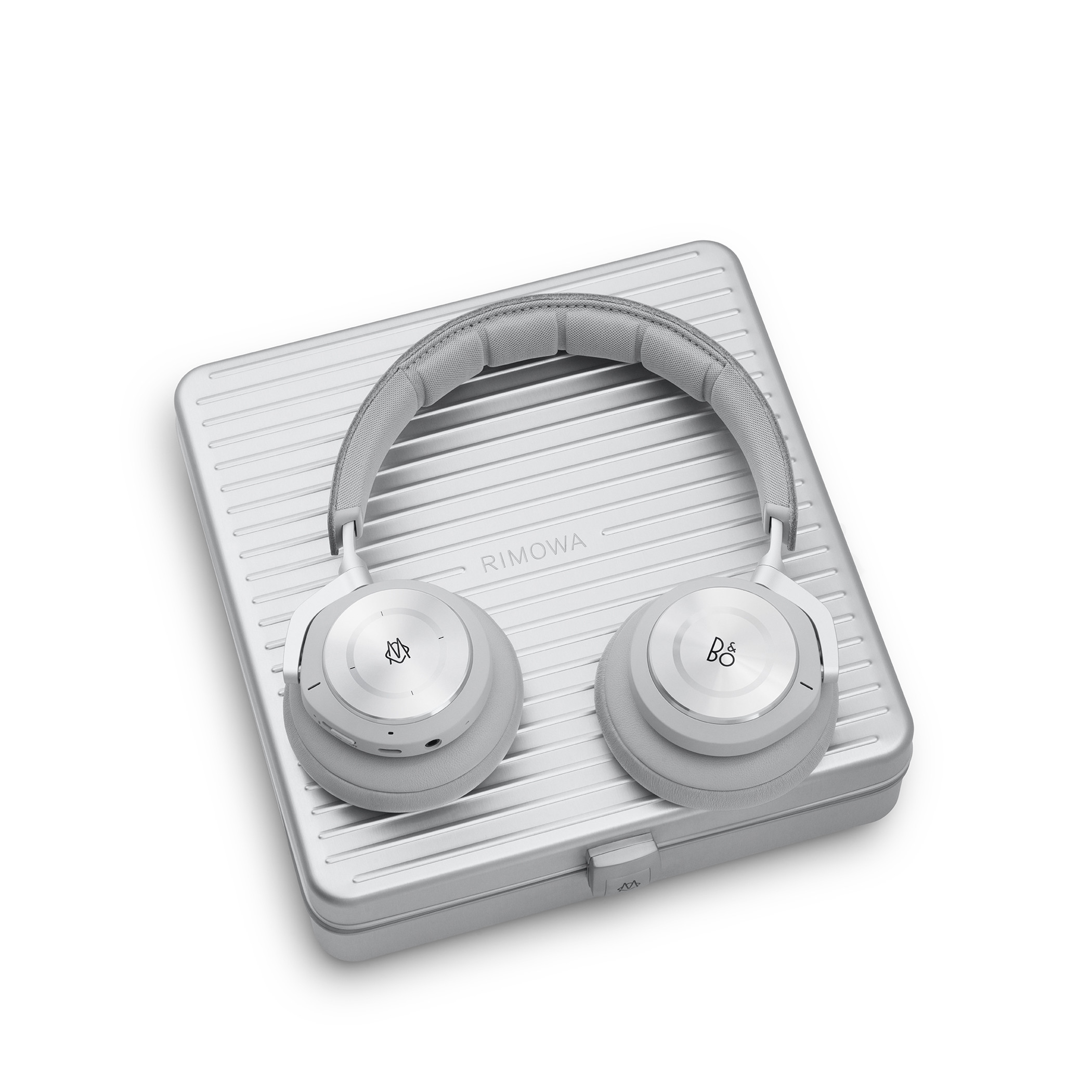 Beoplay H9i RIMOWA edition